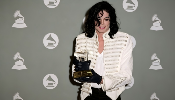 MJ at the 35th Annual Grammy Awards in the Shrine Auditorium, Los Angeles, California